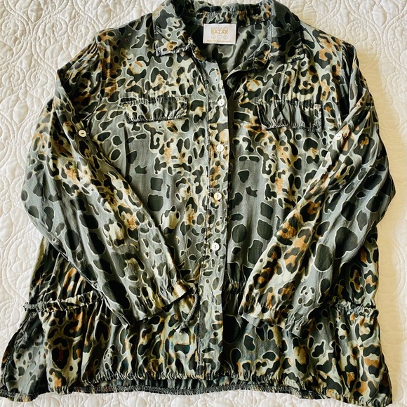 Beautiful !! Brand Bazar Leopard Jacket ! - Picture 3 of 4